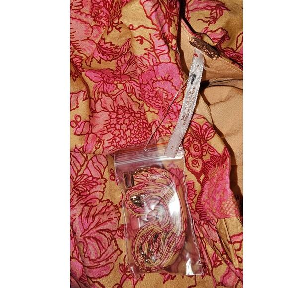 New Free People Ruby's Sweetheart Midi Dress $148 SIZE 2 Red Berry Floral - Picture 8 of 8